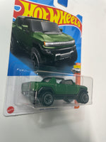 Hot Wheels 1/64 GMC Hummer EV Green