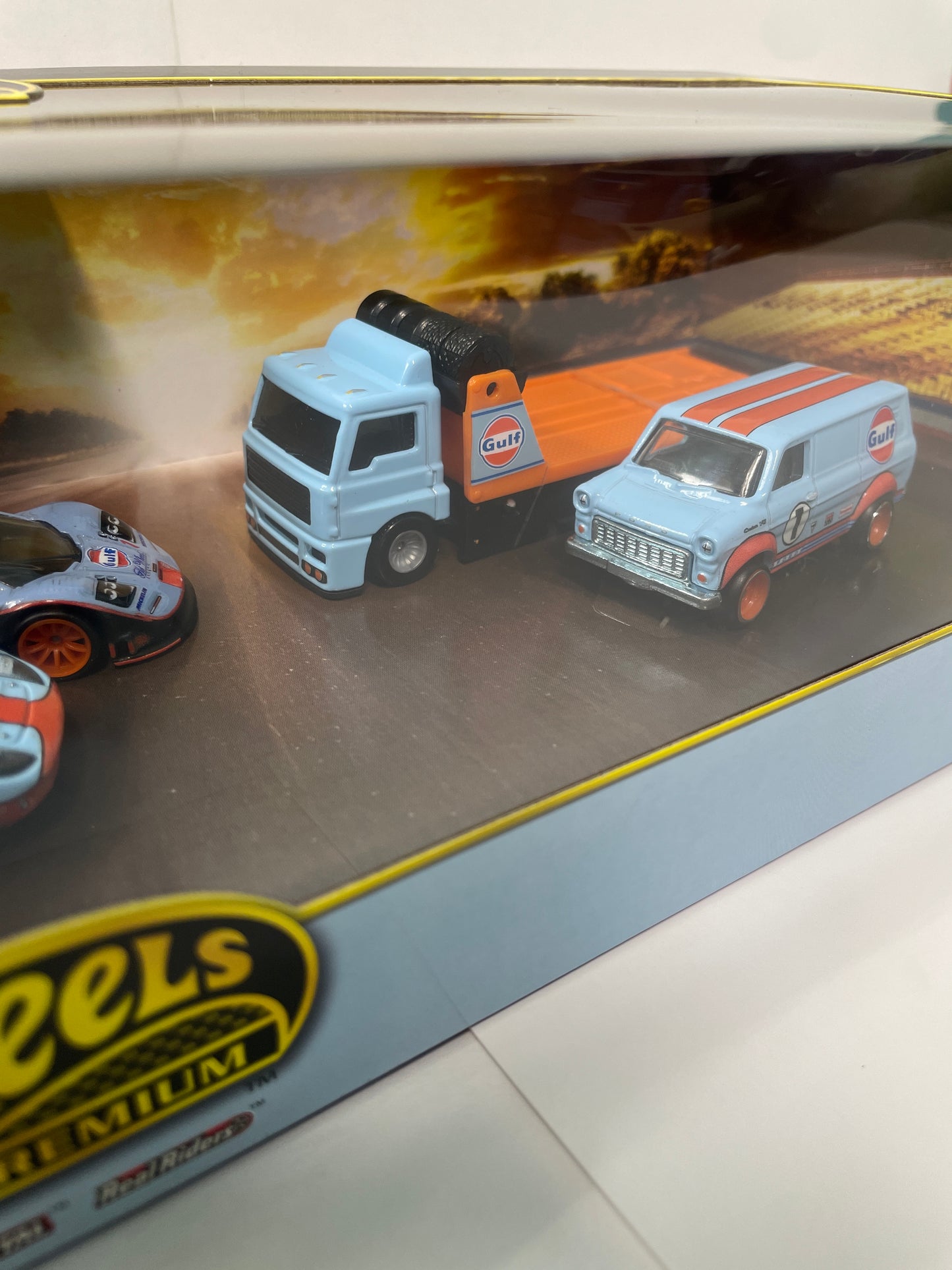 Hot Wheels 1/64 Premium Collector Car Culture Box Set Gulf Blue & Orange - JHW43
