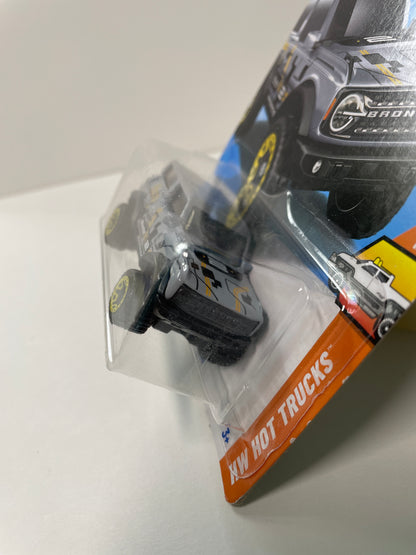 Hot Wheels 1/64 ‘21 Ford Bronco Grey - Damaged Box