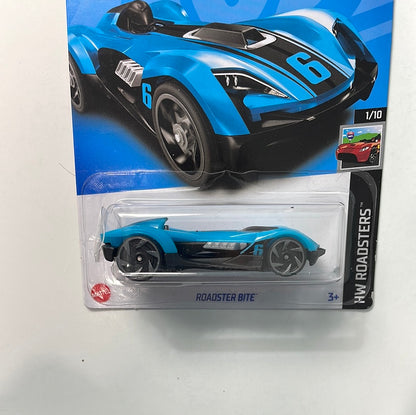 Hot Wheels 1/64 Roadster Bite Blue - Damaged Card