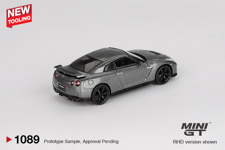 Mini GT 1/64 Nissan GT-R Nismo R35 CRS Version Dark Metal Gray