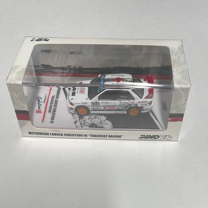 Inno64 1/64 Mitsubishi Lancer Evolution III Trackerz Racing #983 White & Black