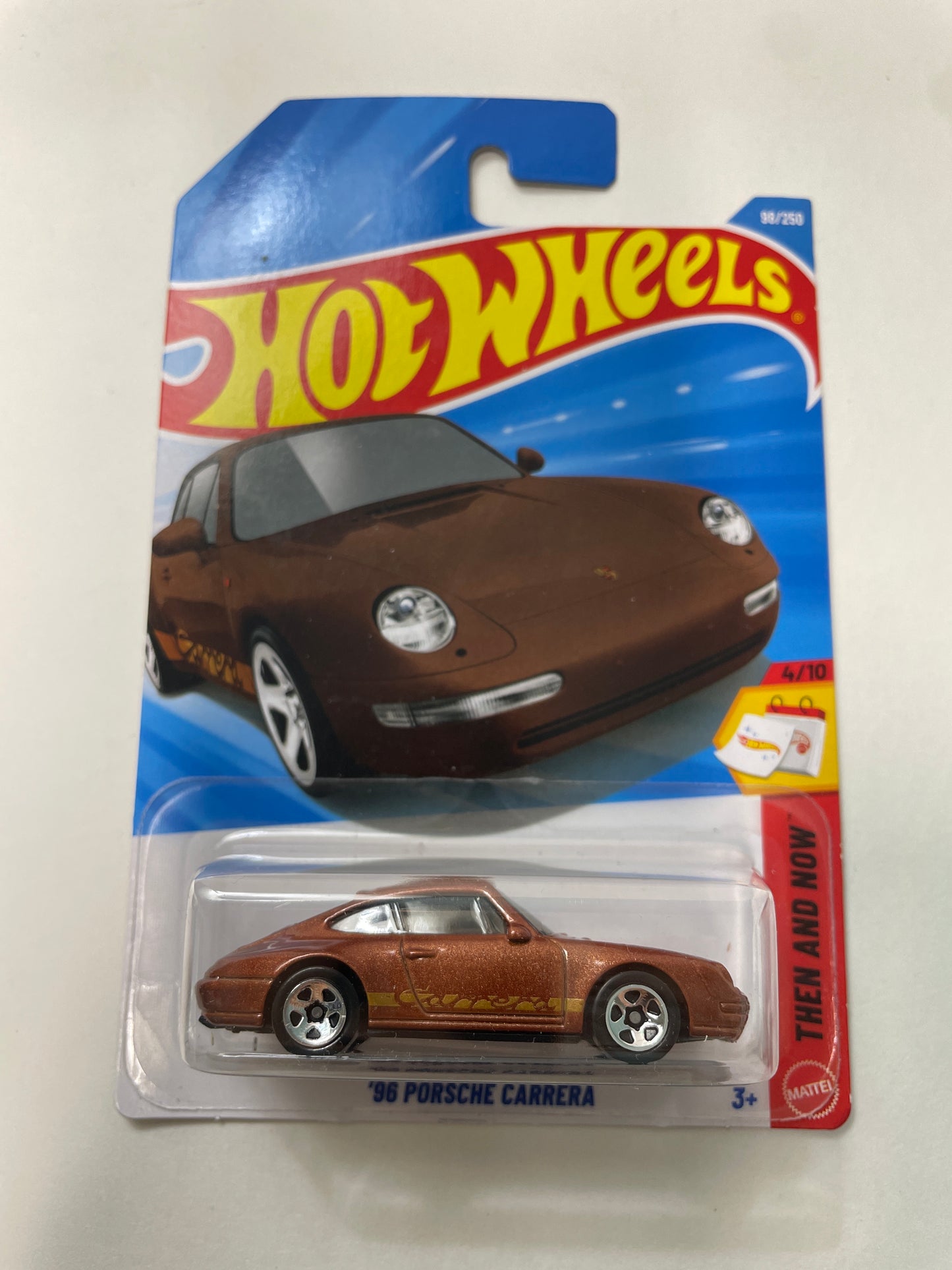 Hot Wheels 1/64 ‘96 Porsche Carrera Brown