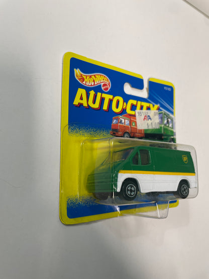 Hot Wheels 1/64 Auto City Ford BP Van Green - Damaged Box