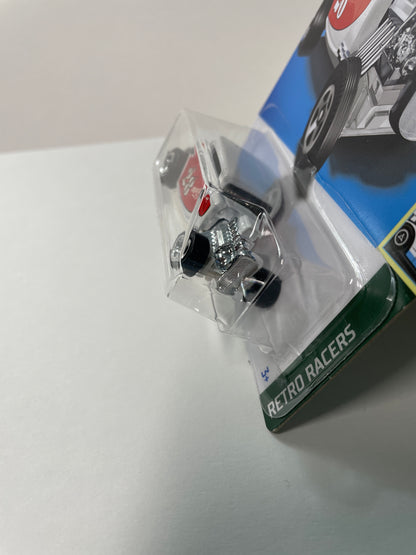 Hot Wheels 1/64 ‘32 Ford #28 White & Red