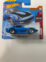 Hot Wheels 1/64 Nissan Fairlady Z Short Card Blue & Black - Damaged Card