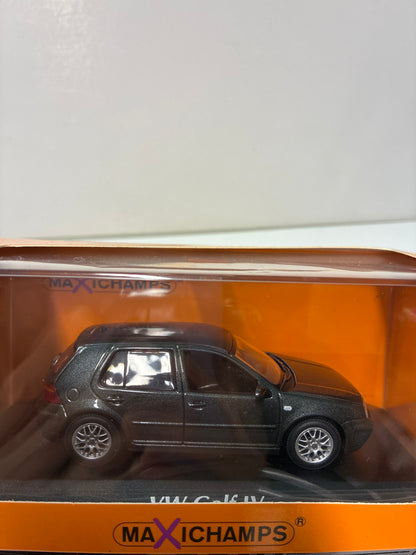 Minichamps 1/43 Volkswagen Golf IV 1999 Grey Metallic - 940 056060