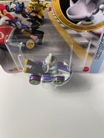 Hot Wheels 1/64 Mario Kart Dry Bones w/ Standard Kart