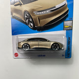 Hot Wheels 1/64 Lucid Air Gold