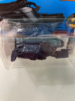 Hot Wheels 1/64 Batman The Bat Short Card Blue - Damaged Card