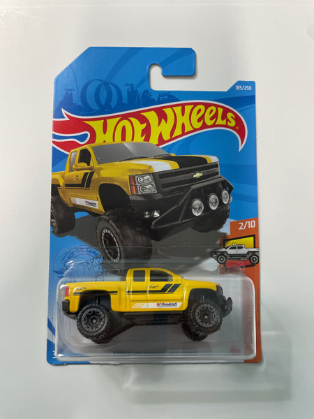 Hot Wheels 1/64 Chevy Silverado Off Road Yellow - Damaged Card