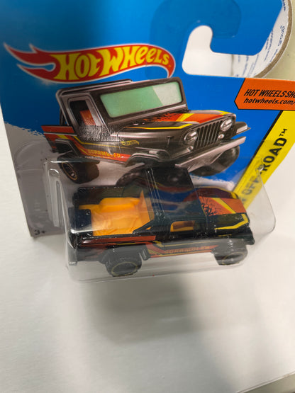Hot Wheels 1/64 Jeep Scrambler Short Card Black - Damaged Box