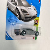 Hot Wheels 1/64 Mclaren F1 Silver