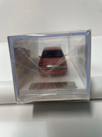 MK Miniatures 1/64 2025 Auto Expo Singapore Lincoln Town Car Red
