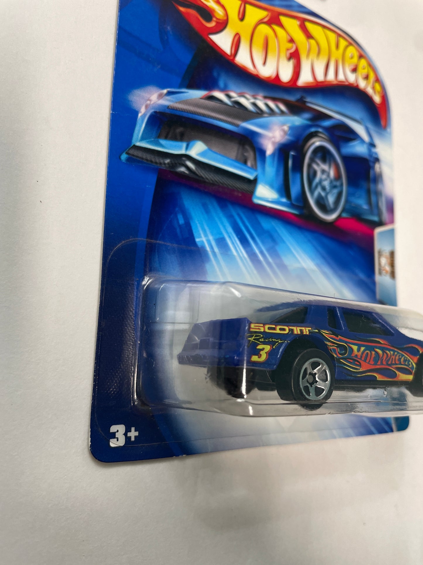 Hot Wheels 1/64 Work Crewsers Chevy Blue Damaged Box