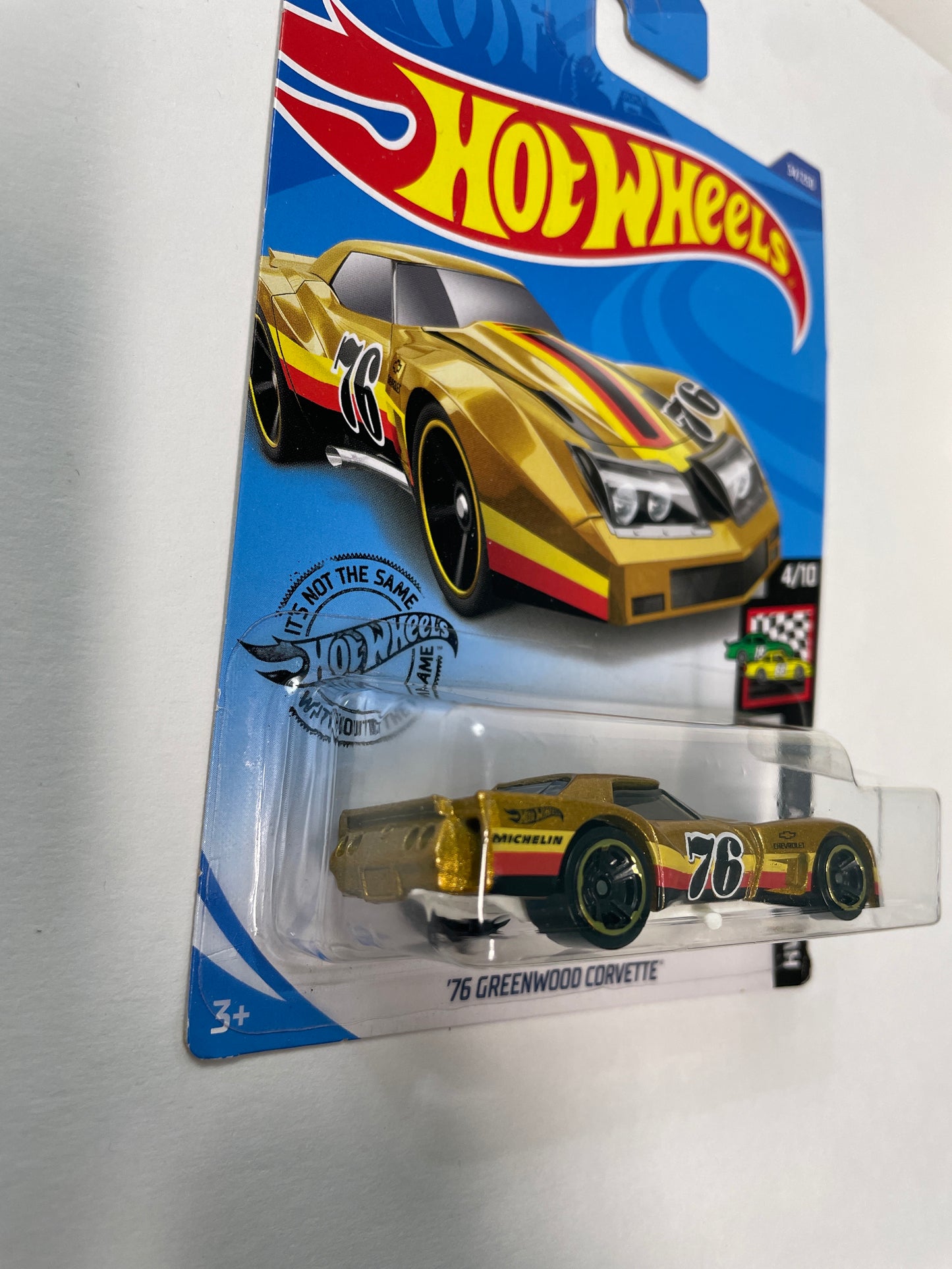 Hot Wheels 1/64 ‘76 Greenwood Corvette #76 Gold - Damaged Box