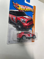 Hot Wheels 1/64 ‘12 Mini Countryman Rally Red - Damaged Card