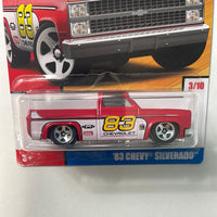 Hot Wheels 1/64 ‘83 Chevy Silverado Red