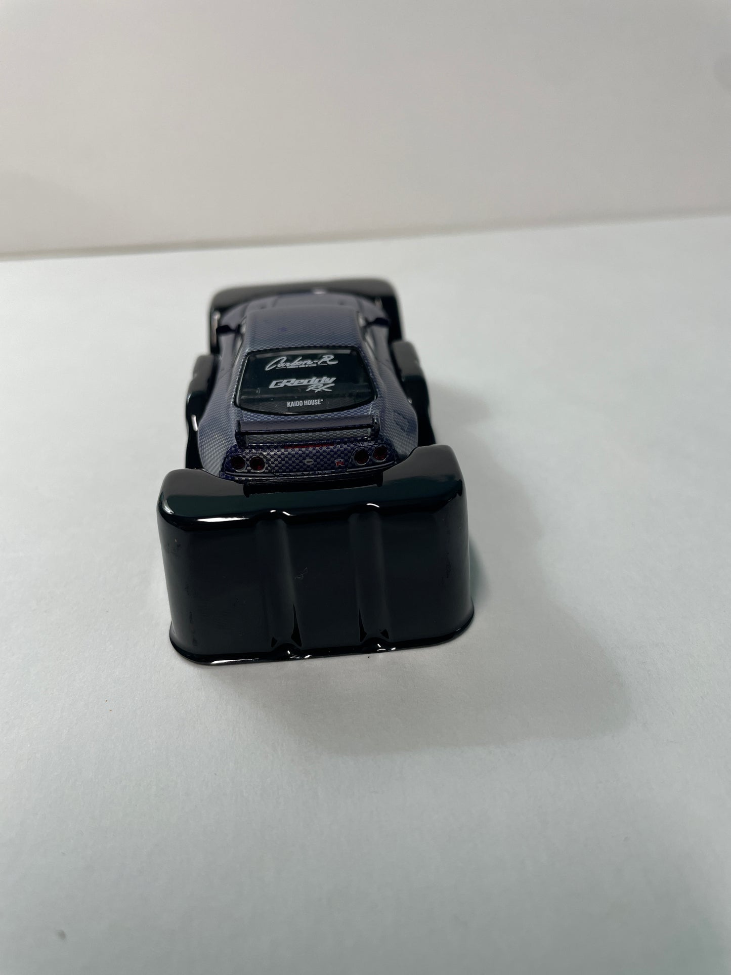 *Chase* Mini GT x Kaido House 1/64 Nissan Skyline GT-R (R33) Active Carbon R V2 Purple