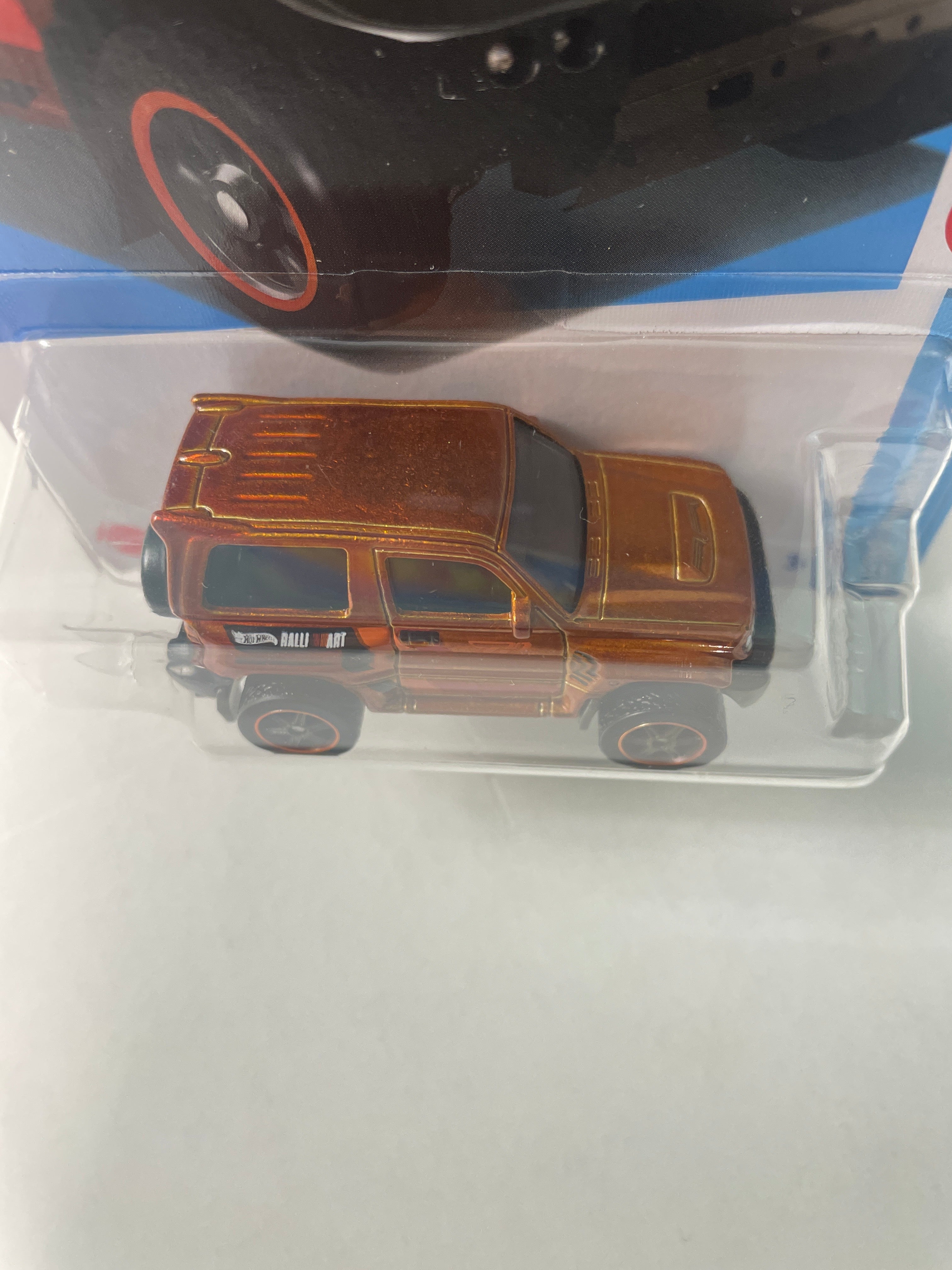 Hot Wheels 1/64 Super Treasure Hunt Mitsubishi Pajero Evolution