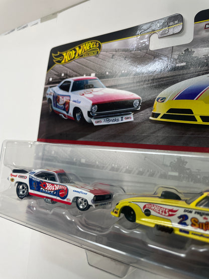 Hot Wheels 1/64 Premium Car Culture 2 Pack ‘72 Plymouth Cuda FC White & Rob’n Pinks Yellow - JBL01