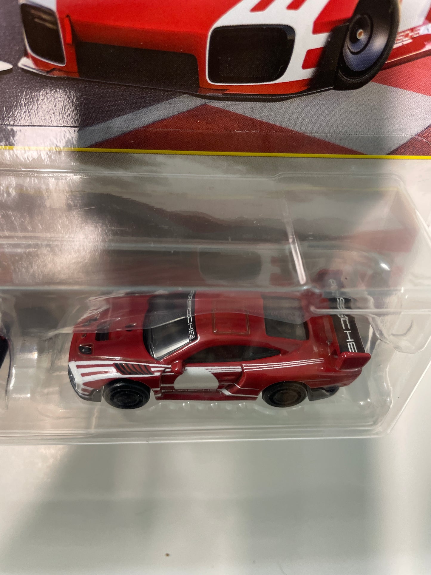 Hot Wheels 1/64 Premium Car Culture 2 Pack Porsche 935 & 2018 Porsche 935 Red - JHW51