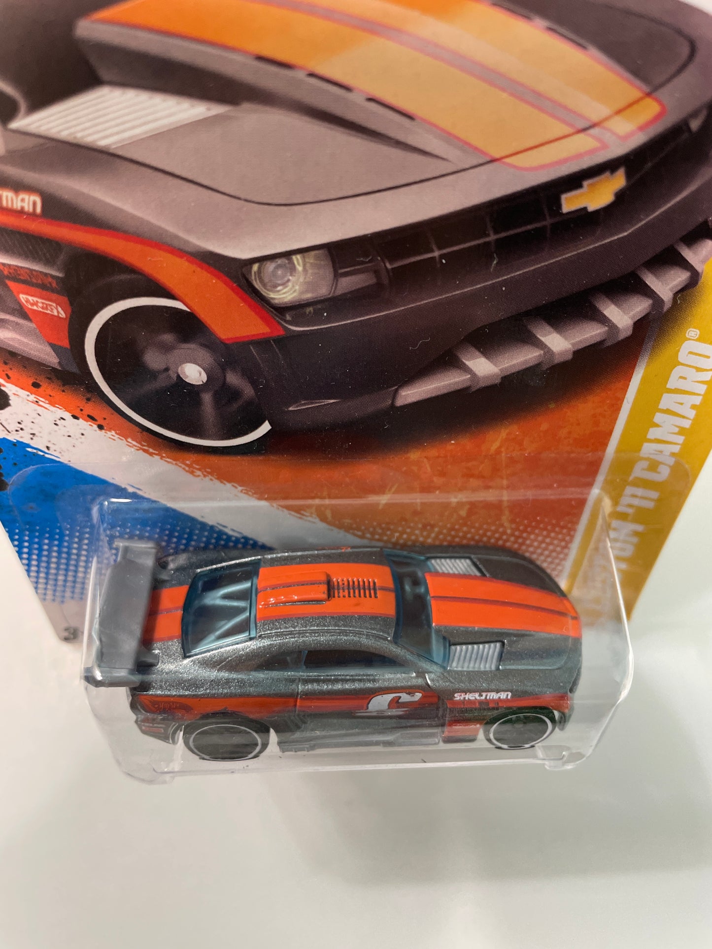 Hot Wheels 1/64 Custom ‘11 Camaro Grey