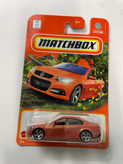 Matchbox 1/64 Holden VF Commodore SSV Orange