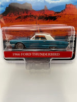 Greenlight 1/64 Hollywood Thelma & Louise 1966 Ford Thunderbird  Blue