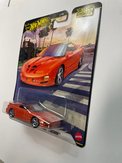 Hot Wheels 1/64 2026 Boulevard Mix F 2002 Pontiac Firebird Orange - JHW17