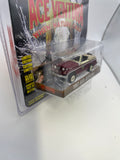 Greenlight 1/64 Hollywood  Ace Ventura 1967 Jeep Jeepster Red