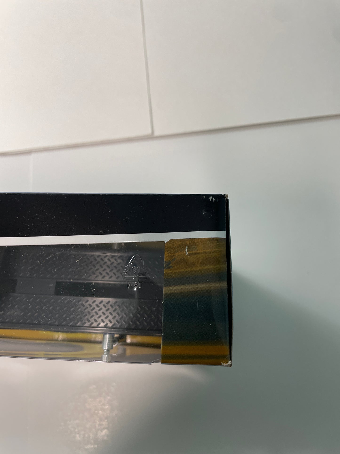 Maisto Design 1/64 International Lonestar/ 2019 Ford GT Blue - 11454 BU - Damaged Box