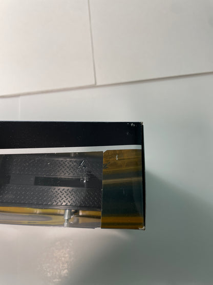 Maisto Design 1/64 International Lonestar/ 2019 Ford GT Blue - 11454 BU - Damaged Box