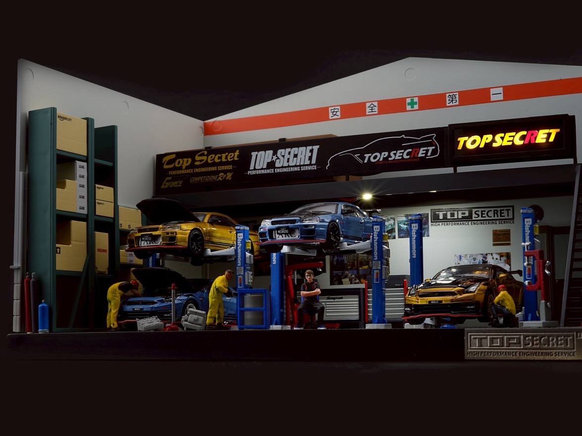 BM Creations / K3 Model Collection 1/64 2026 Tokyo Auto Salon Top Secret Diorama Garage (TSA26) - 64B0505