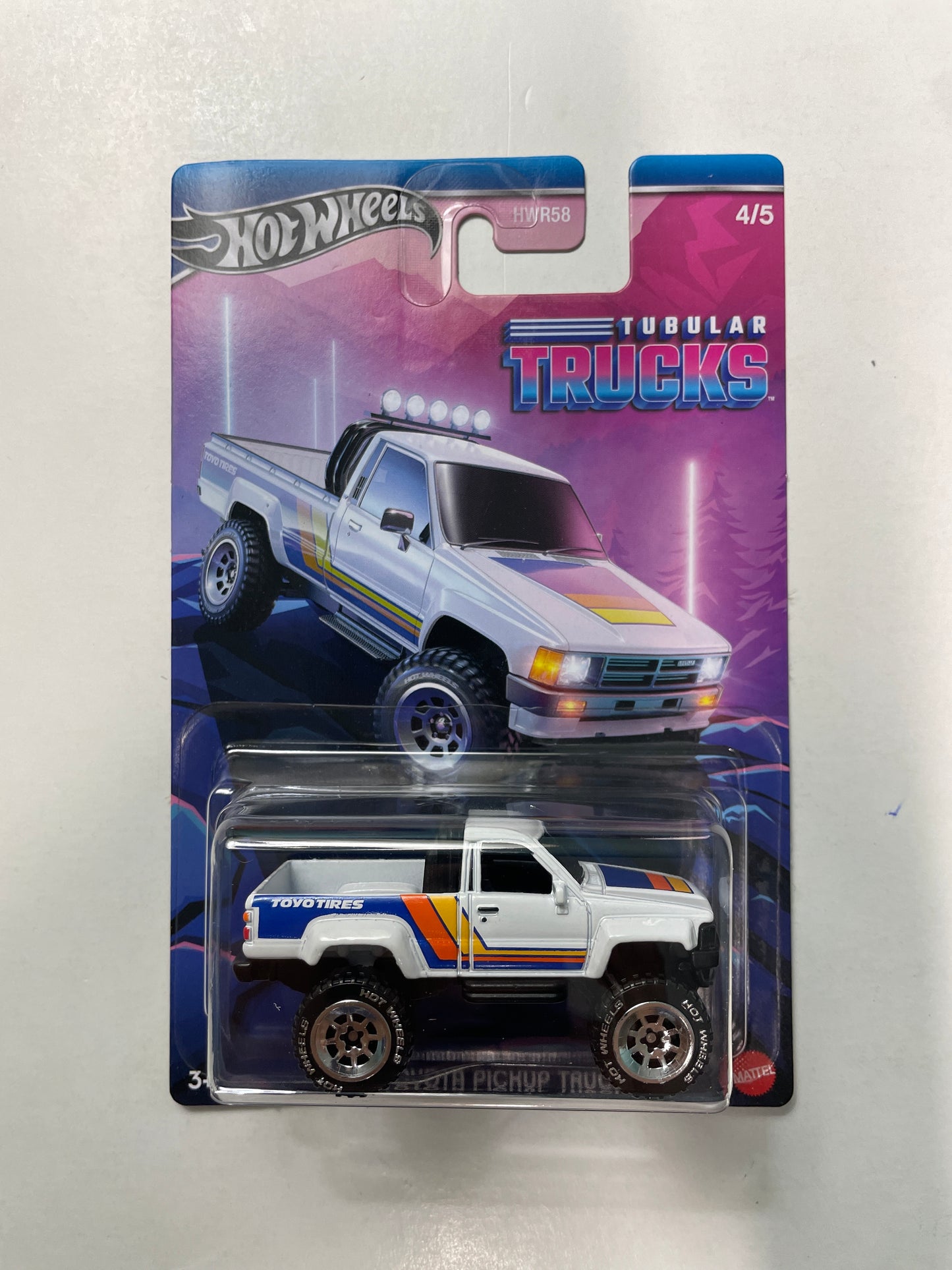 Hot Wheels 1/64 Tubular Trucks 1987 Toyota Pickup Truck White
