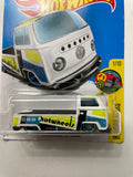 Hot Wheels 1/64 Volkswagen T2 Pickup White - Damaged Card