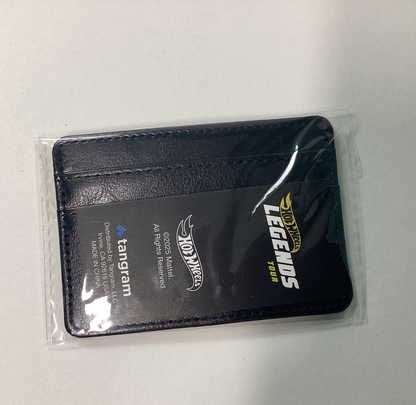 Hot Wheels 1/64 Legends Tour Porsche 935 Pink w/ Wallet