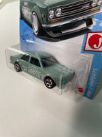 Hot Wheels 1/64 ‘71 Datsun 510 Green - Damaged Card