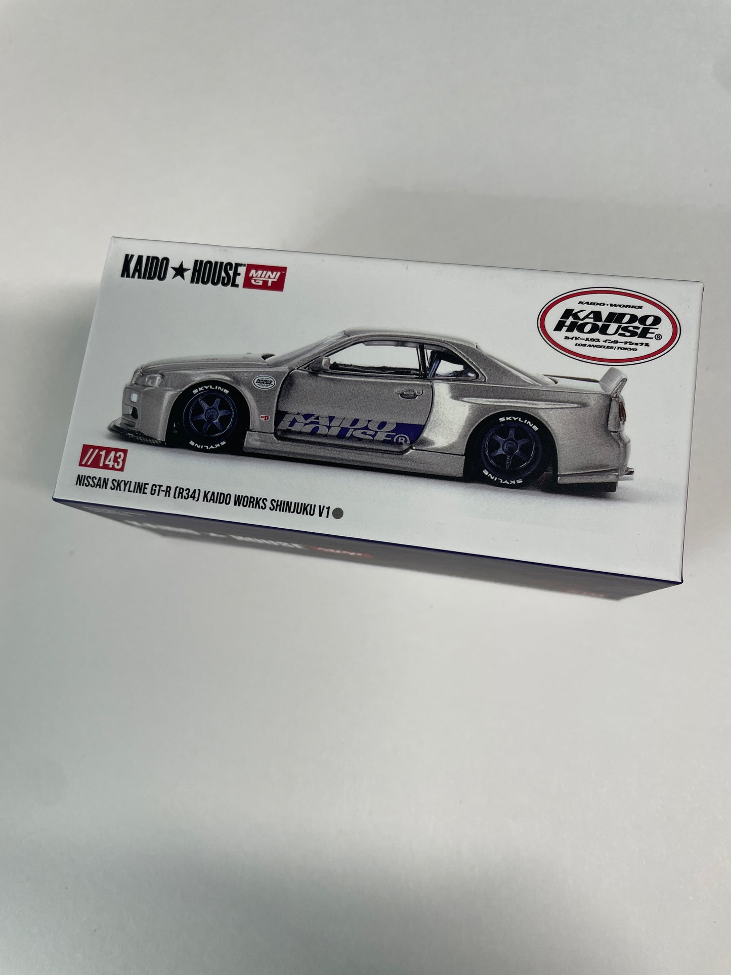 *Chase* Mini GT x Kaido House 1/64 Nissan Skyline GT-R (R34) Kaido Works Shinjuku V1