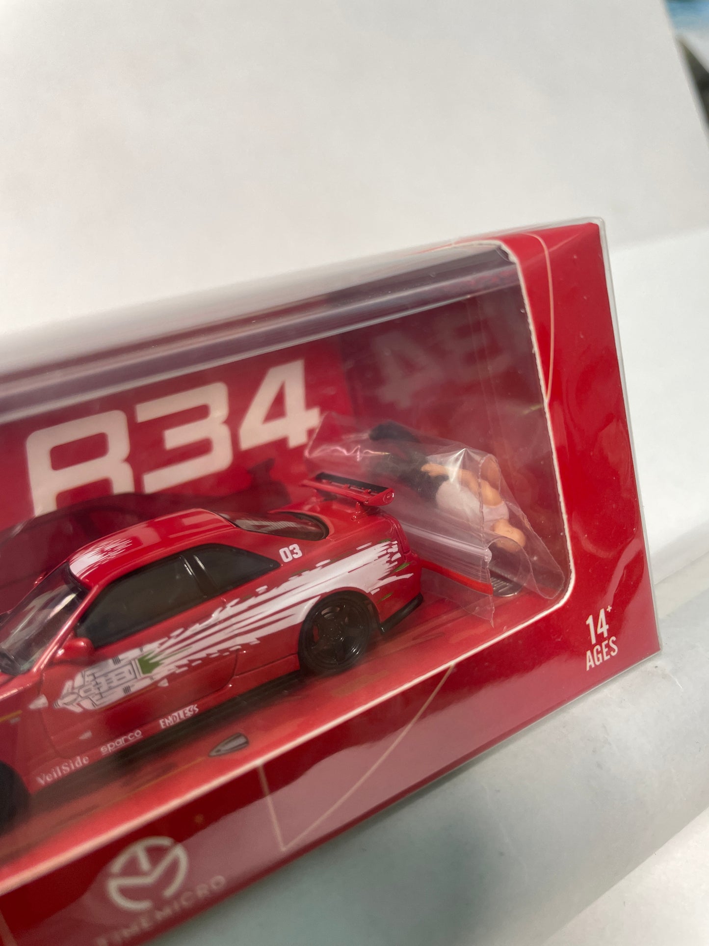 Time Micro 1/64 Nissan GTR R34 Red w/ Figure