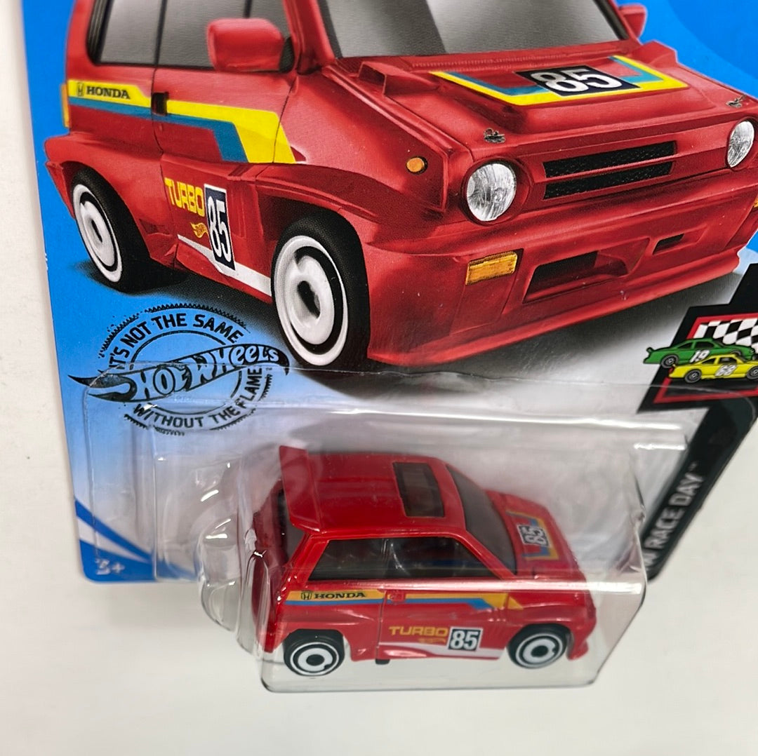 Hot Wheels 1/64 ‘85 Honda City Turbo II Red