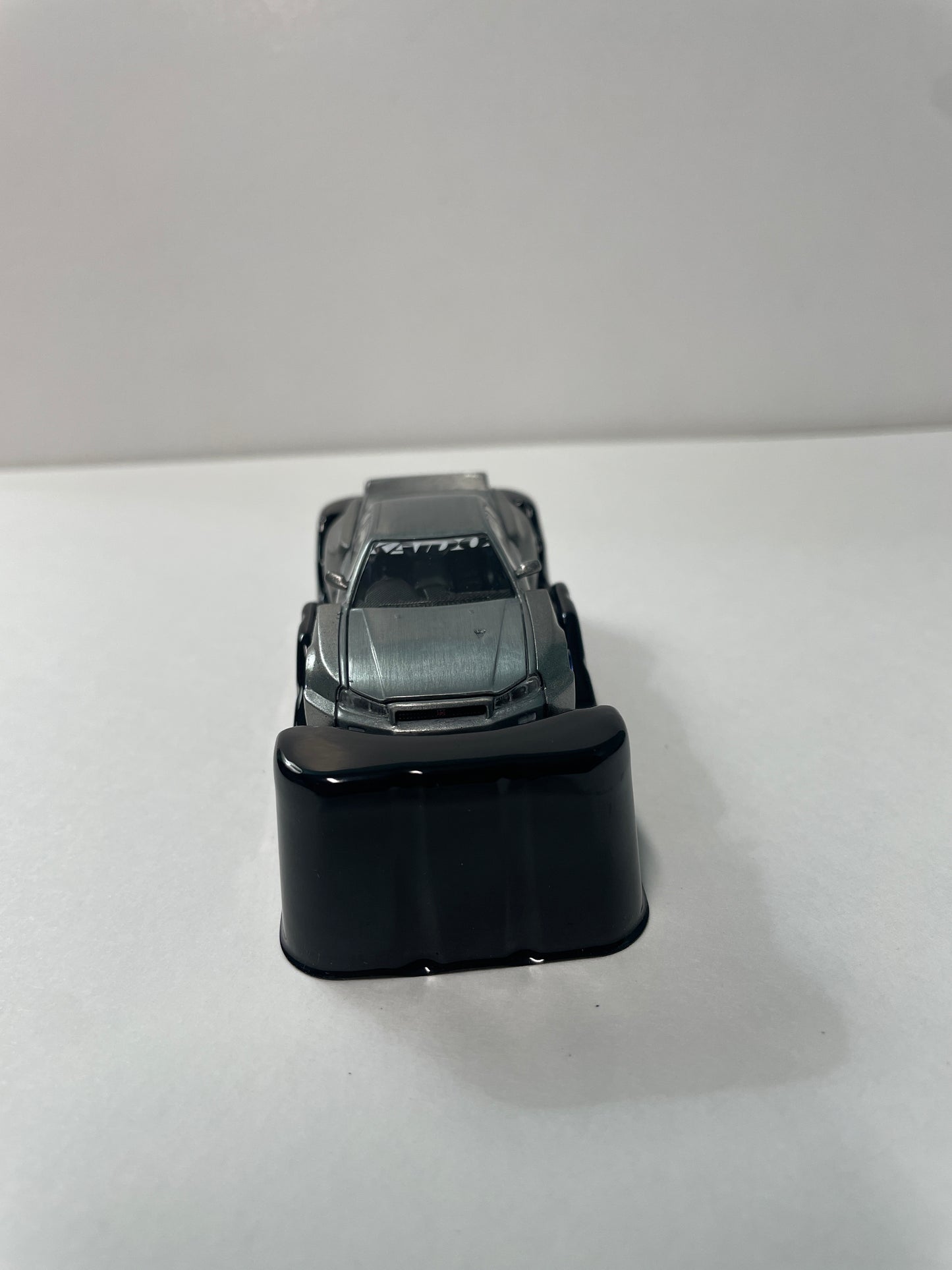 *Chase* Mini GT x Kaido House 1/64 Nissan Skyline GT-R (R34) Kaido Works Shinjuku V1
