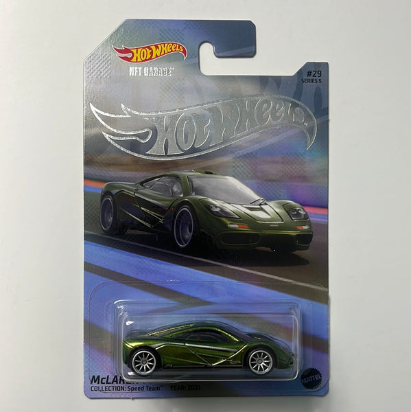 Hot Wheels NFT Garage Series 5 McLaren F1 Green (Limited to 3000 Units)