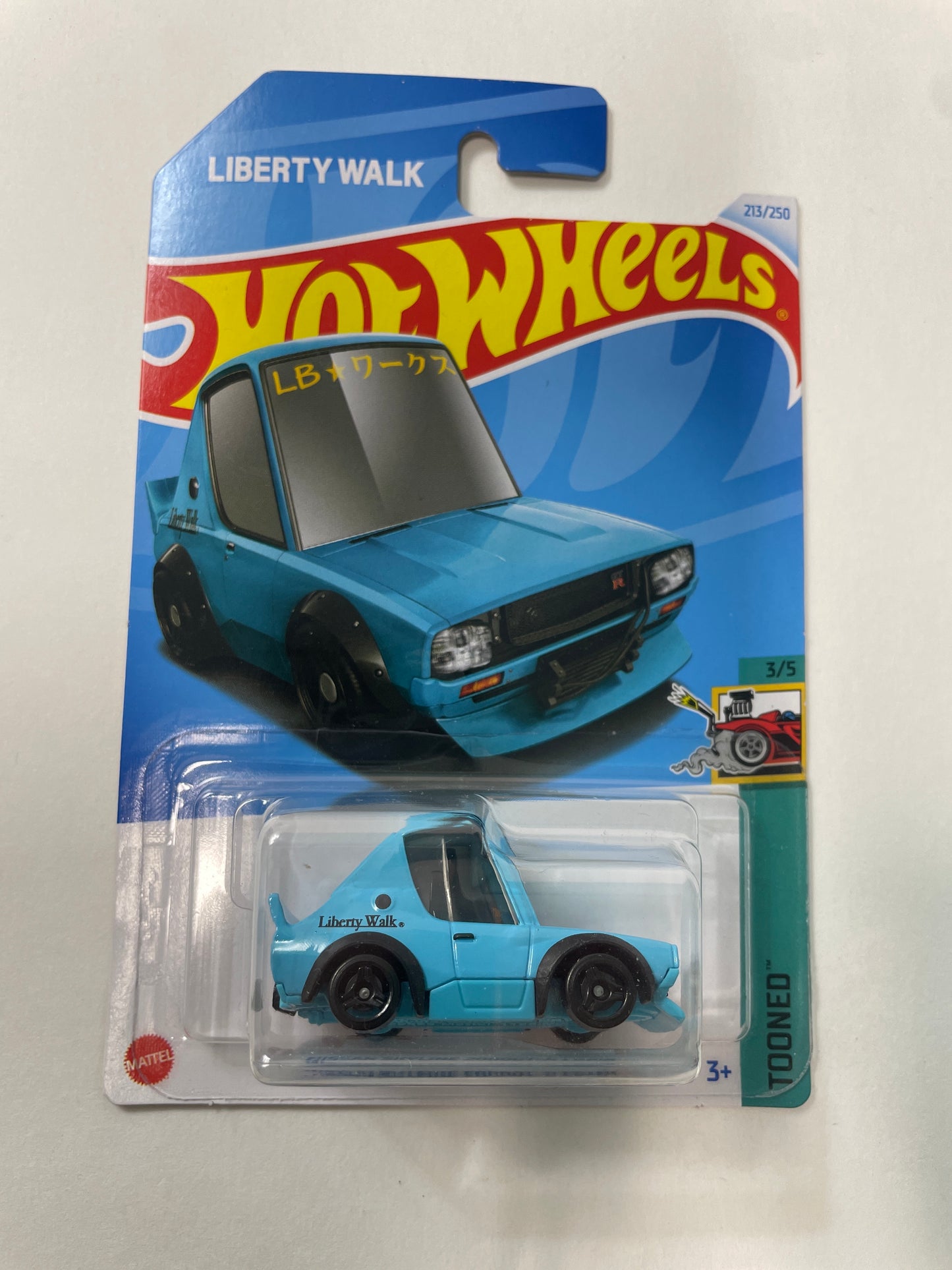Hot Wheels 1/64 Nissan Skyline 2000GT-R LBWK Tooned Blue