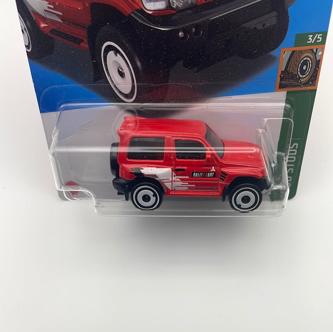 *Japan Card* Hot Wheels 1/64 Mitsubishi Pajero Evolution Red