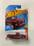 Hot Wheels 1/64 ‘63 Studebaker Champ Red