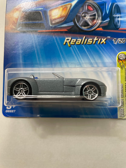 Hot Wheels 1/64 Realistix Ford Shelby Cobra Concept Grey - Damaged Box