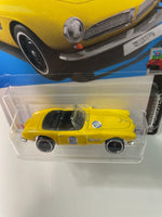 Hot Wheels 1/64 BMW 507 Yellow