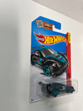 Hot Wheels 1/64 Aston Martin Vantage GT3 Black & Blue - Damaged Card