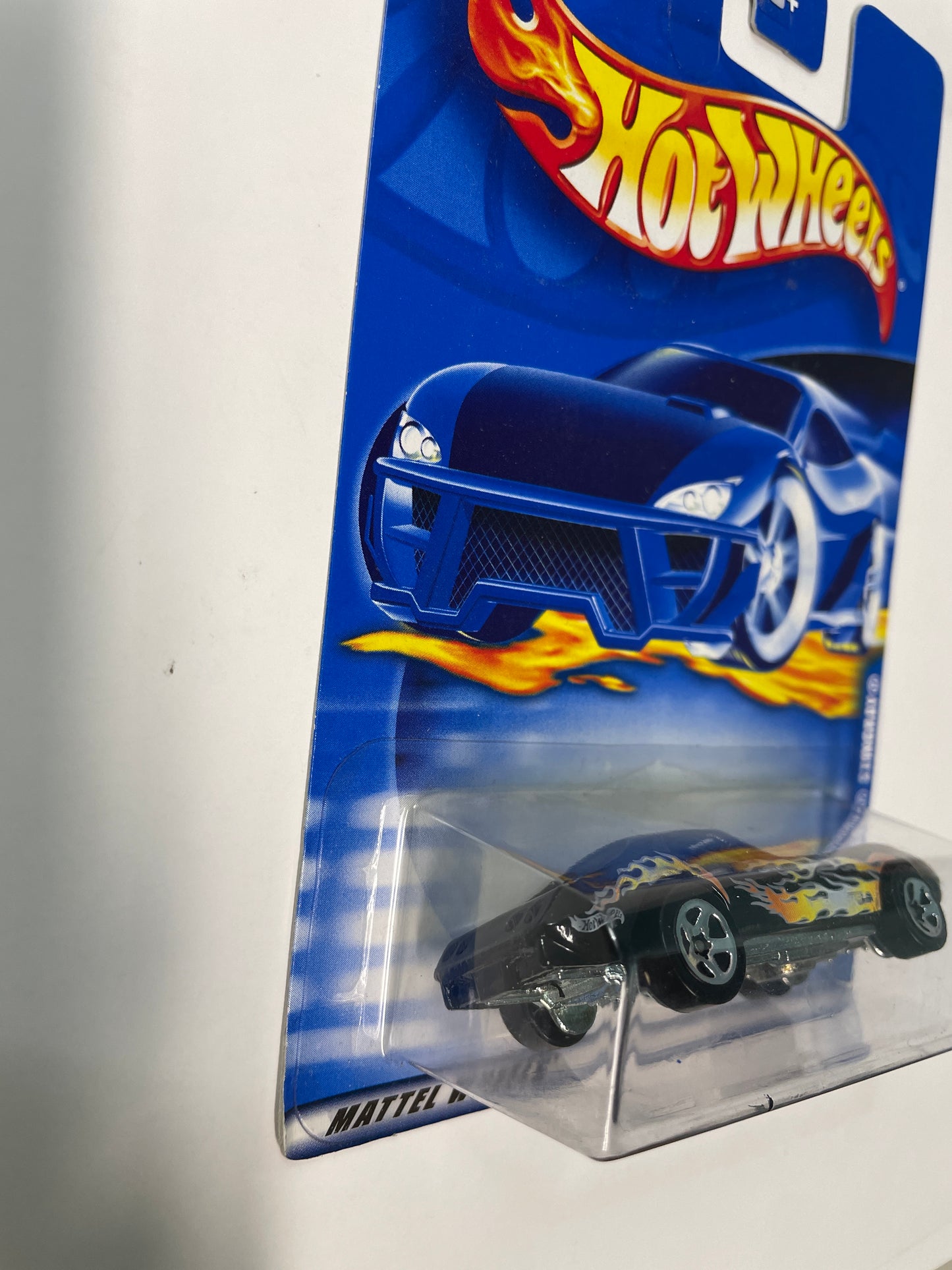 Hot Wheels 1/64 Corvette Stingray Black - Damaged Box